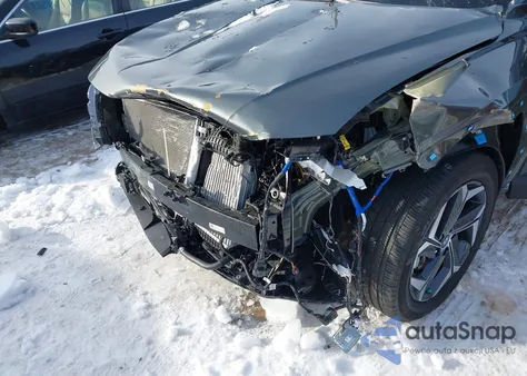 2024 Hyundai Tucson Hybrid Limited z USA, uszkodzony, nr VIN KM8JECD1XRU217907